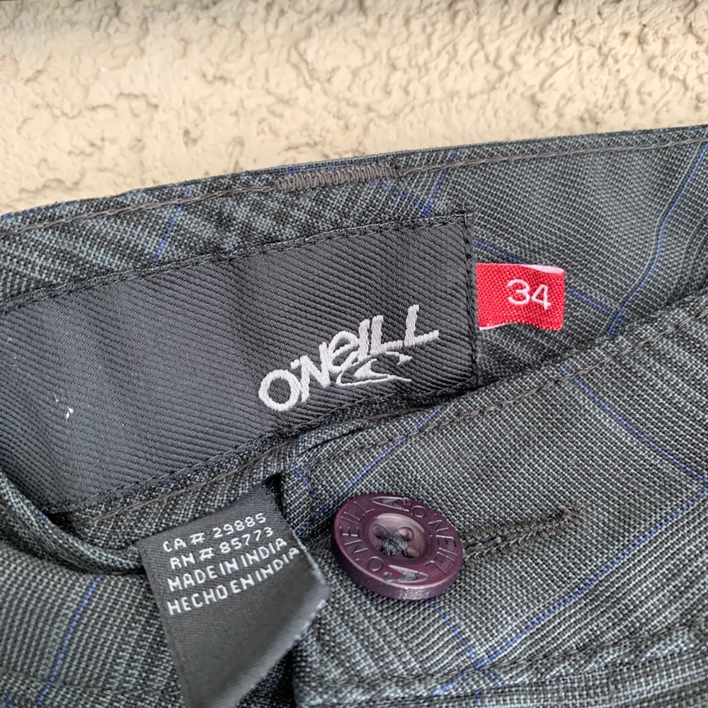 O’NEILL plaid shorts!!!! - Picture 5 of 8